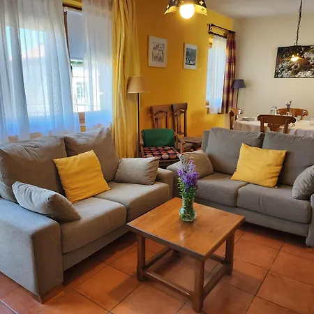 El Torreon Ii Hoyos del Espino